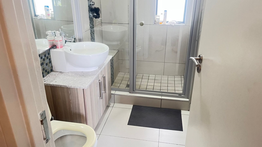 1 Bedroom Property for Sale in Rivonia Gauteng