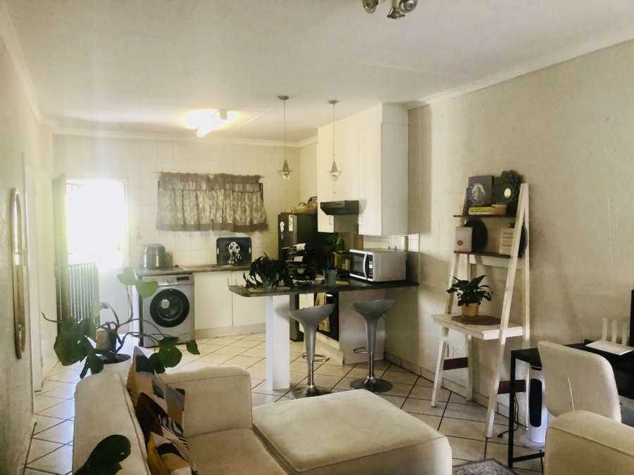 1 Bedroom Property for Sale in Sunninghill Gauteng