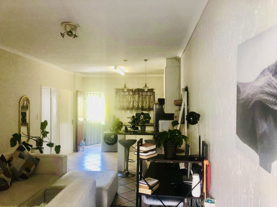 1 Bedroom Property for Sale in Sunninghill Gauteng