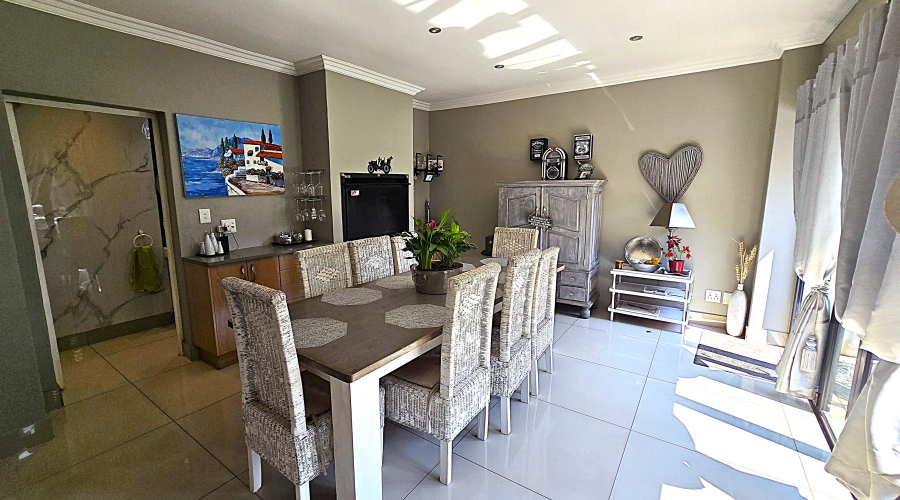 3 Bedroom Property for Sale in Eldo Lakes Estate Gauteng
