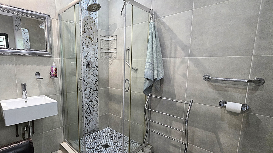 3 Bedroom Property for Sale in Eldo Lakes Estate Gauteng