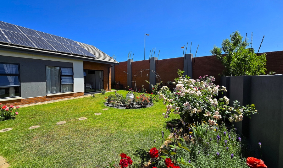 4 Bedroom Property for Sale in Amberfield Gauteng