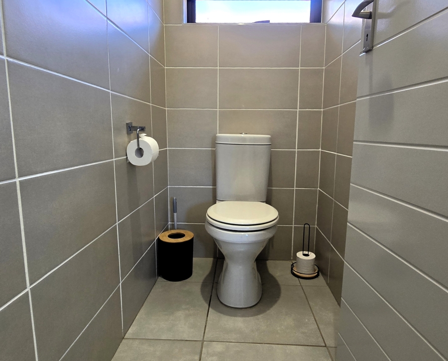 4 Bedroom Property for Sale in Amberfield Gauteng