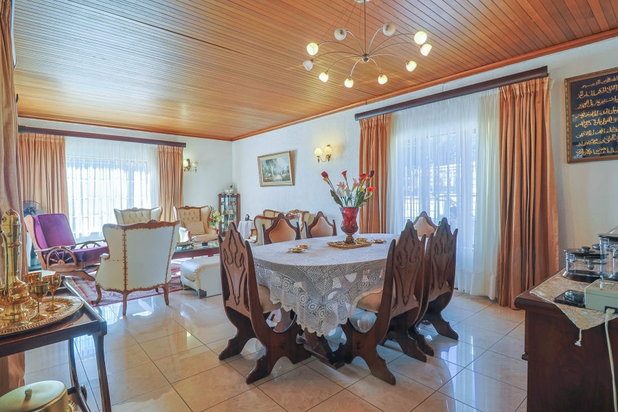 8 Bedroom Property for Sale in Lenasia South Gauteng