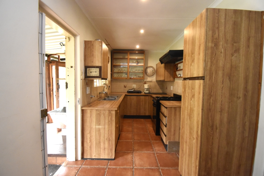 To Let 2 Bedroom Property for Rent in Bromhof Gauteng