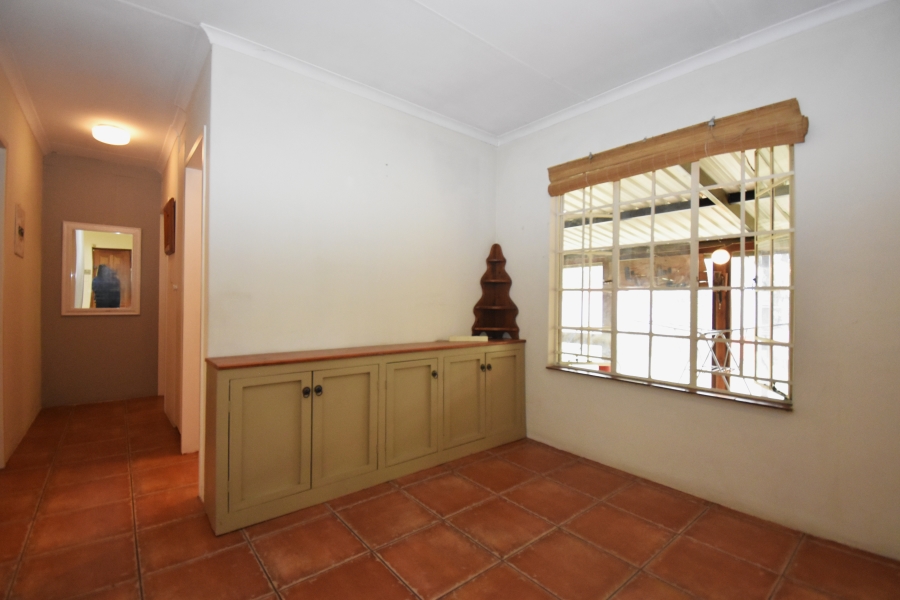 To Let 2 Bedroom Property for Rent in Bromhof Gauteng