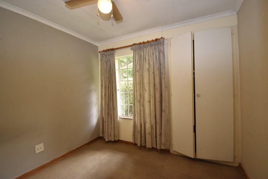 To Let 2 Bedroom Property for Rent in Bromhof Gauteng