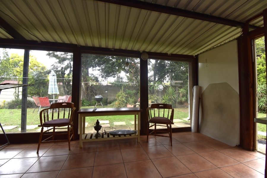 To Let 2 Bedroom Property for Rent in Bromhof Gauteng