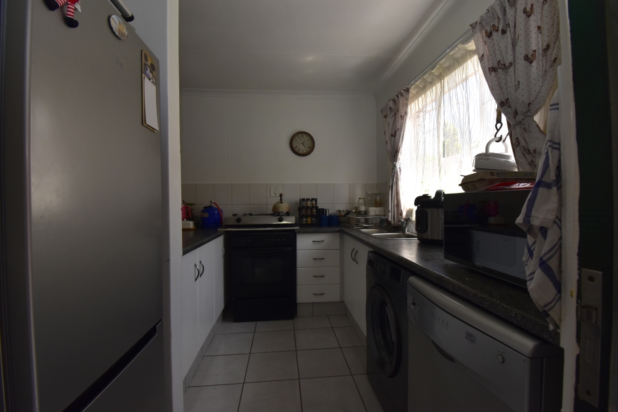 To Let 2 Bedroom Property for Rent in Allens Nek Gauteng