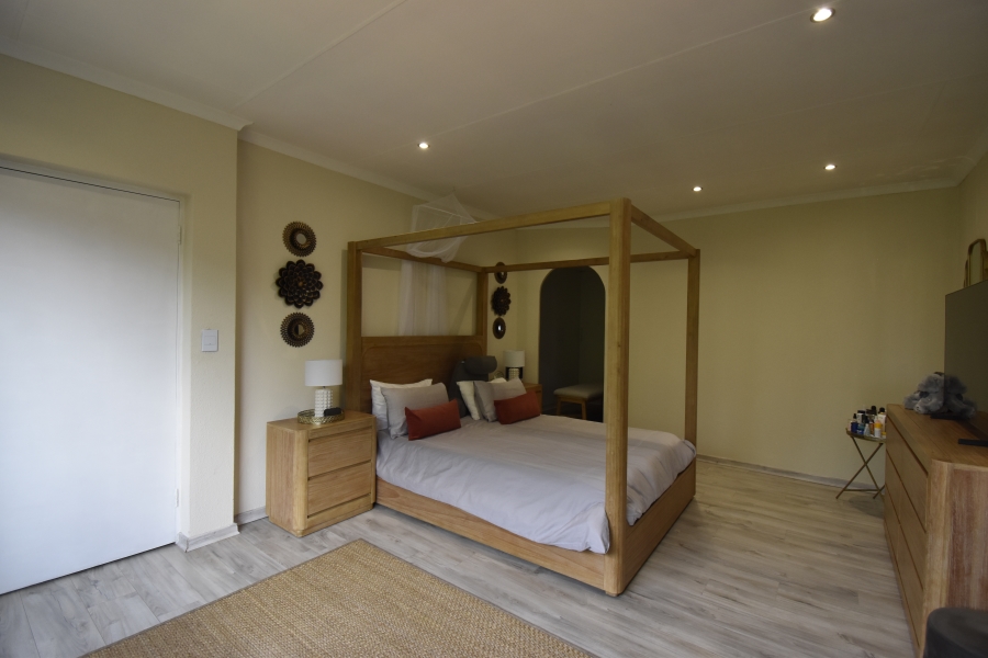 3 Bedroom Property for Sale in Sundowner Gauteng