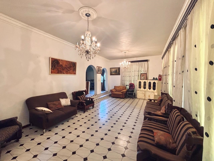 6 Bedroom Property for Sale in Vanderbijlpark SE Gauteng