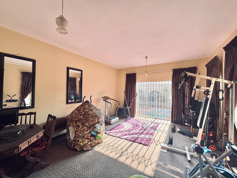6 Bedroom Property for Sale in Vanderbijlpark SE Gauteng