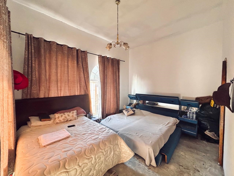 6 Bedroom Property for Sale in Vanderbijlpark SE Gauteng