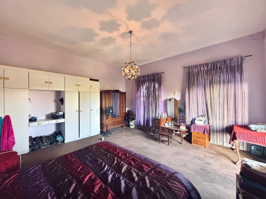 6 Bedroom Property for Sale in Vanderbijlpark SE Gauteng