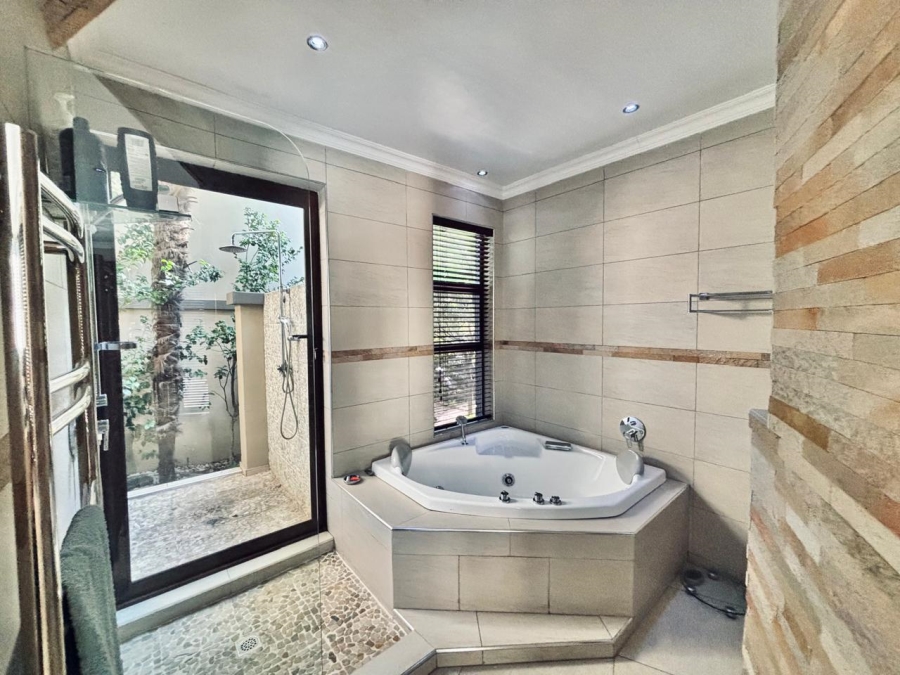 4 Bedroom Property for Sale in Emfuleni Golf Estate Gauteng