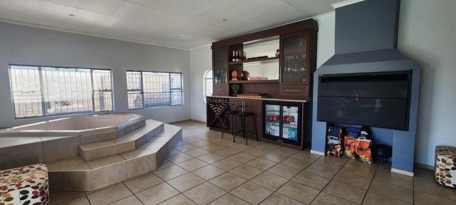 3 Bedroom Property for Sale in Fochville Gauteng
