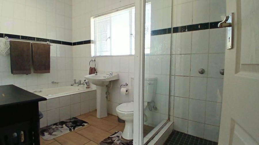 3 Bedroom Property for Sale in Fochville Gauteng