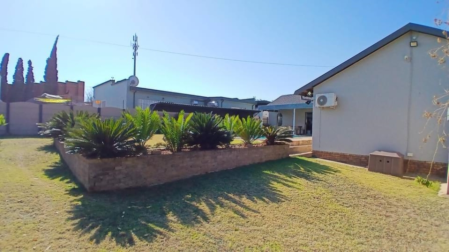 3 Bedroom Property for Sale in Fochville Gauteng