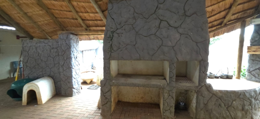 4 Bedroom Property for Sale in Pretoriusrus Gauteng