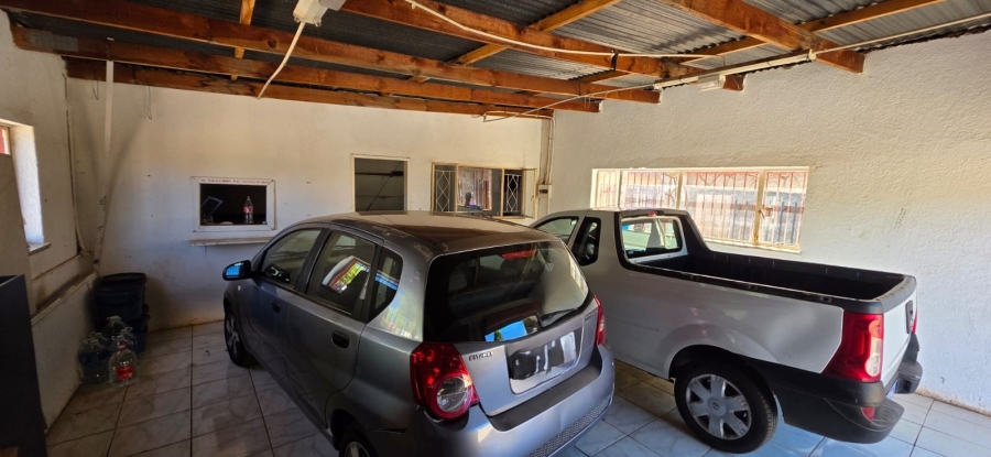 4 Bedroom Property for Sale in Pretoriusrus Gauteng