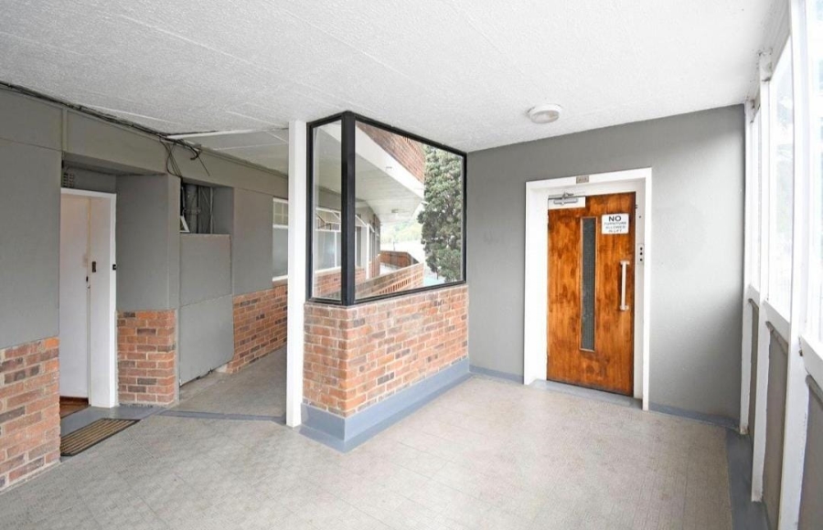 To Let 2 Bedroom Property for Rent in Craighall Park Gauteng