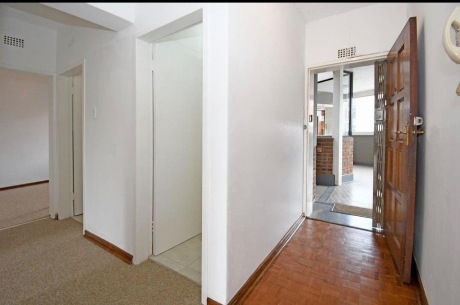 To Let 2 Bedroom Property for Rent in Craighall Park Gauteng