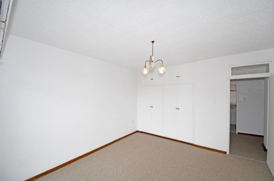 To Let 2 Bedroom Property for Rent in Craighall Park Gauteng