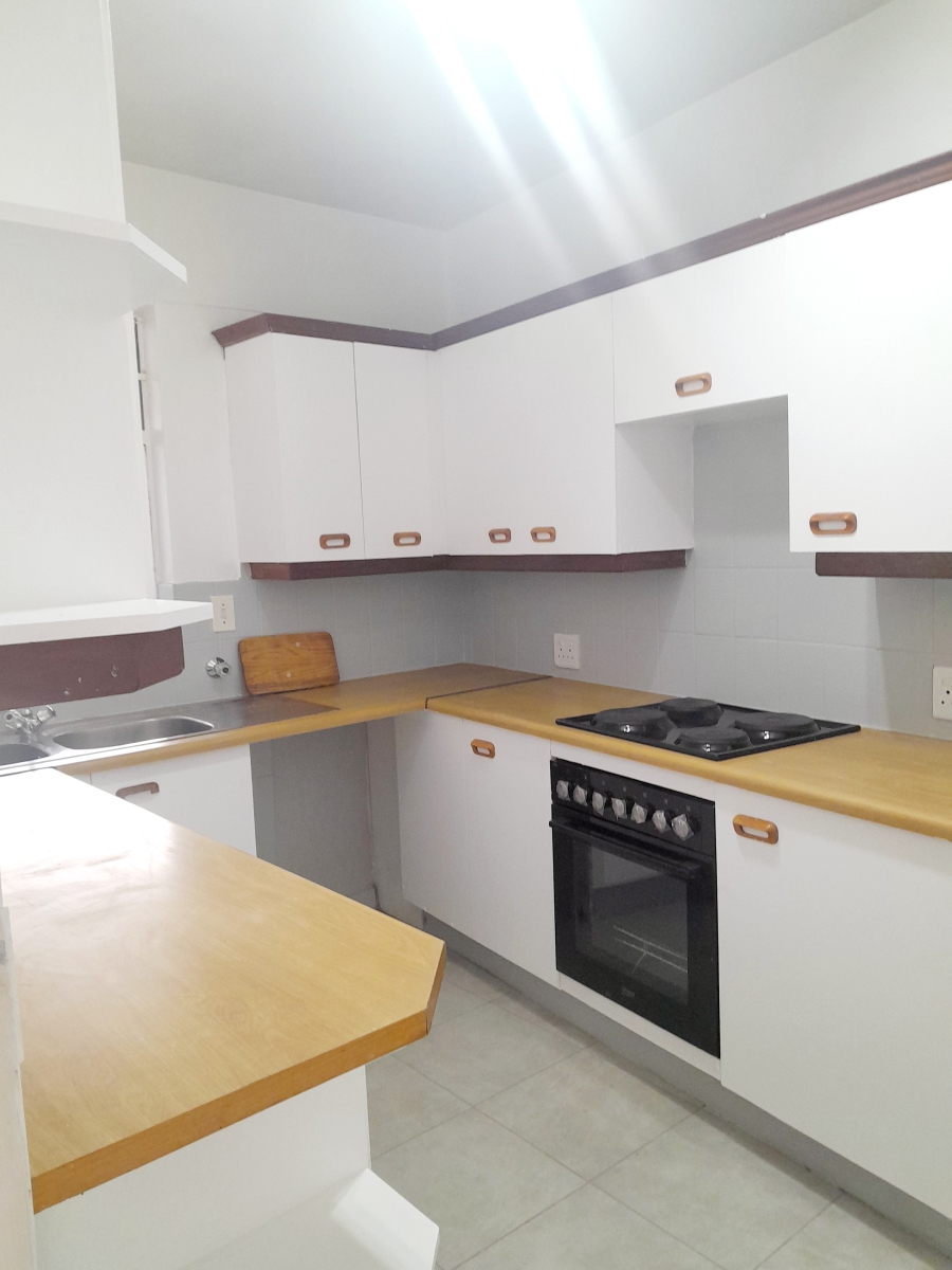 To Let 2 Bedroom Property for Rent in Craighall Park Gauteng