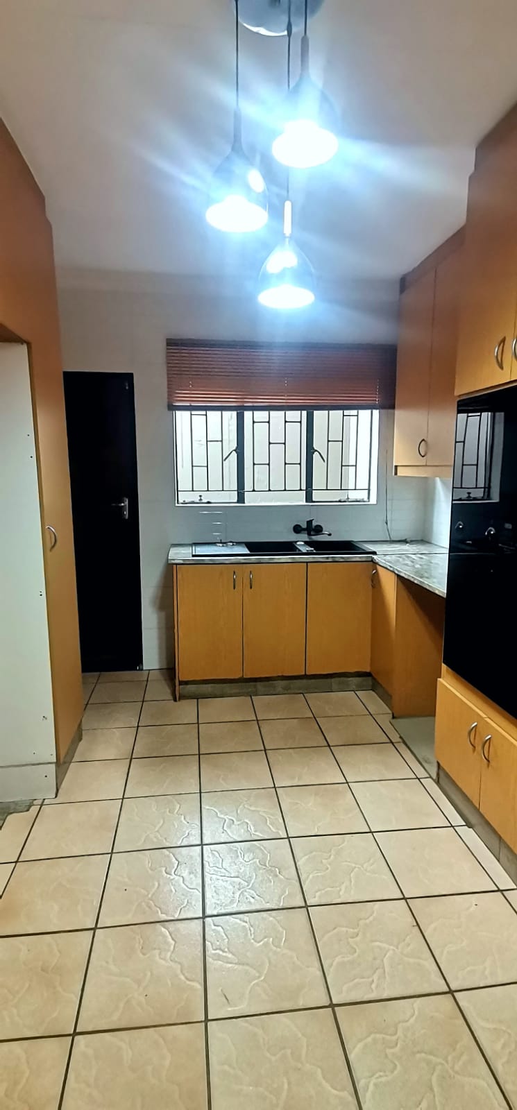 To Let 3 Bedroom Property for Rent in Glen Marais Gauteng
