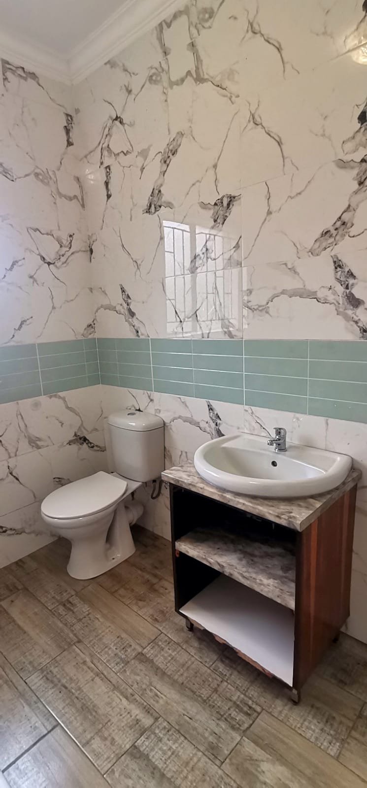 To Let 3 Bedroom Property for Rent in Glen Marais Gauteng