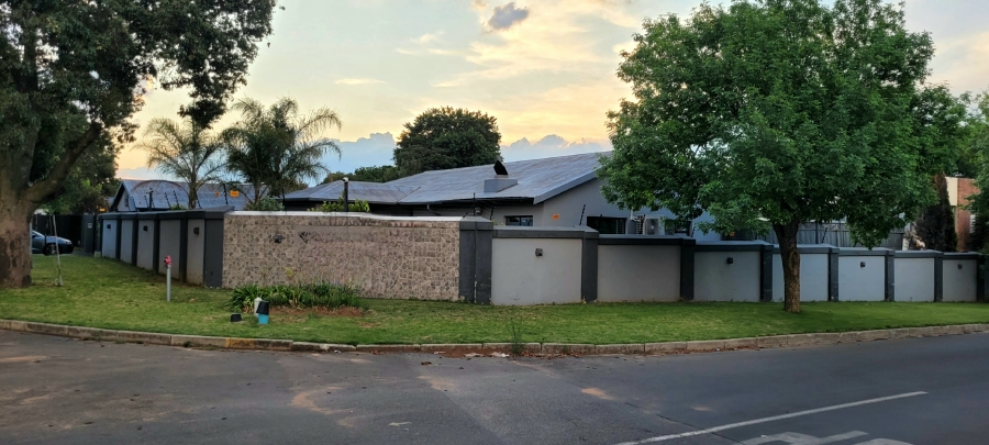 3 Bedroom Property for Sale in Rynfield Gauteng