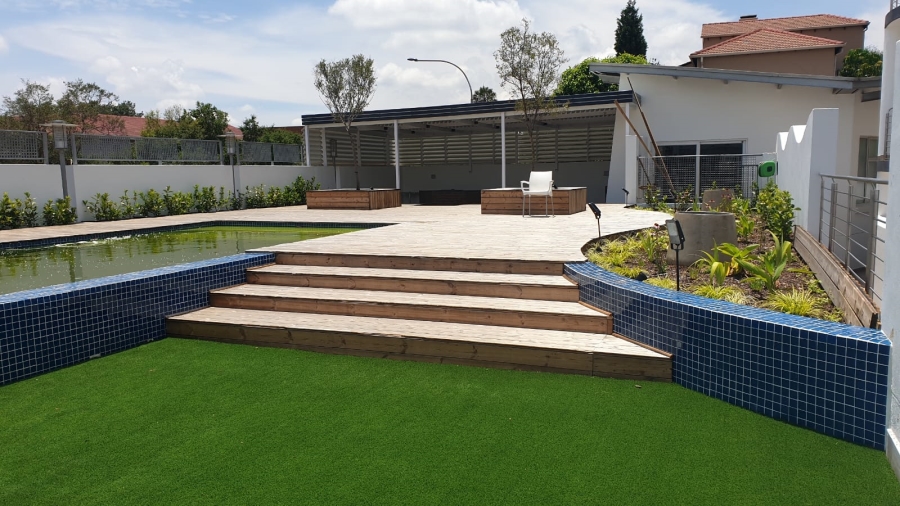 2 Bedroom Property for Sale in Riviera Gauteng