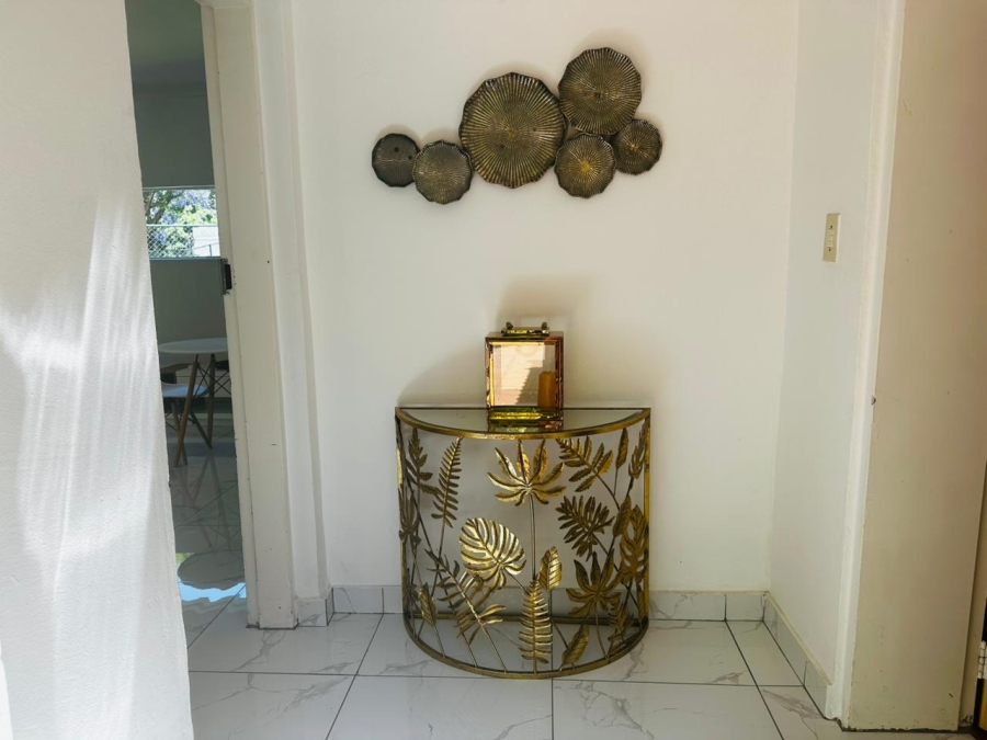 To Let 1 Bedroom Property for Rent in Bryanston West Gauteng