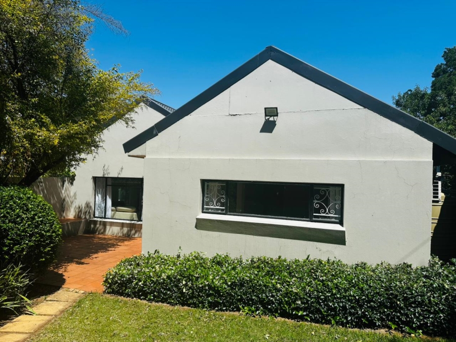 To Let 1 Bedroom Property for Rent in Bryanston West Gauteng