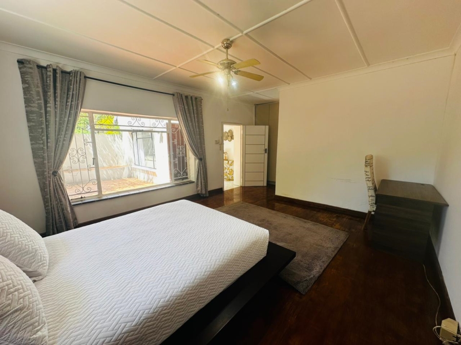 To Let 1 Bedroom Property for Rent in Bryanston West Gauteng