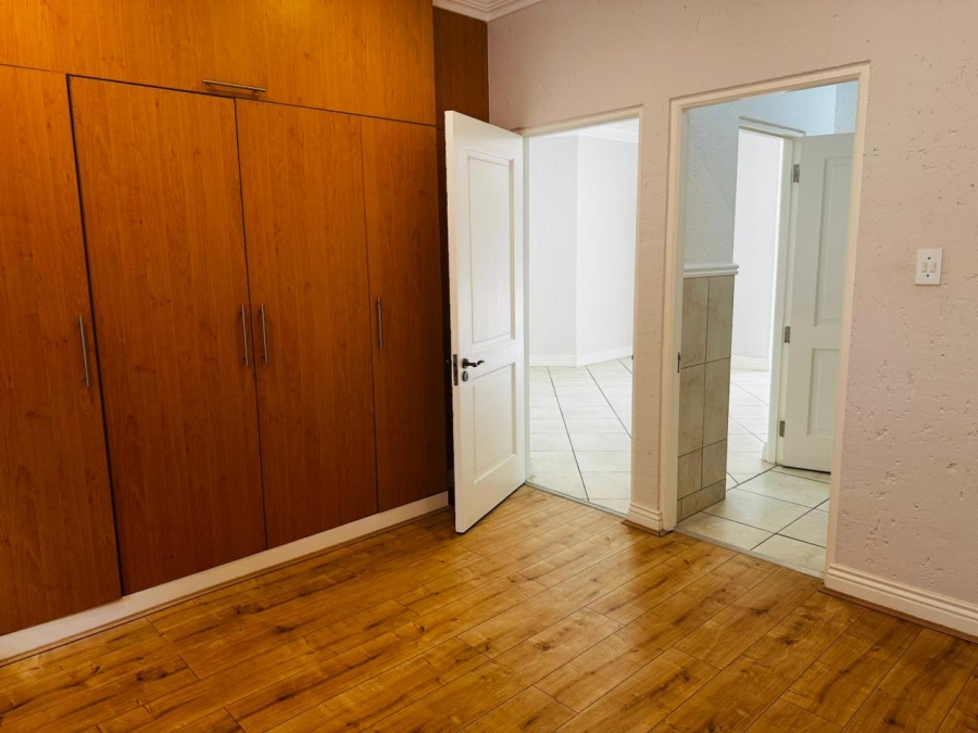 2 Bedroom Property for Sale in Morningside Gauteng