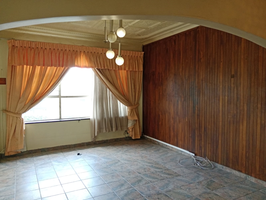 3 Bedroom Property for Sale in Symhurst Gauteng