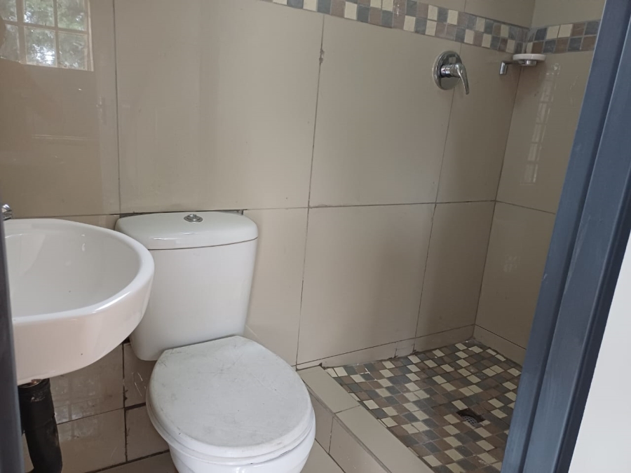 To Let 2 Bedroom Property for Rent in Wychwood Gauteng