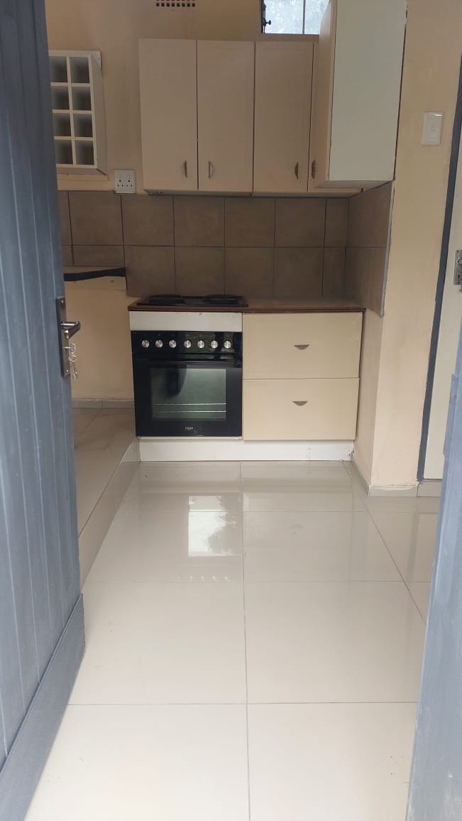 To Let 2 Bedroom Property for Rent in Wychwood Gauteng