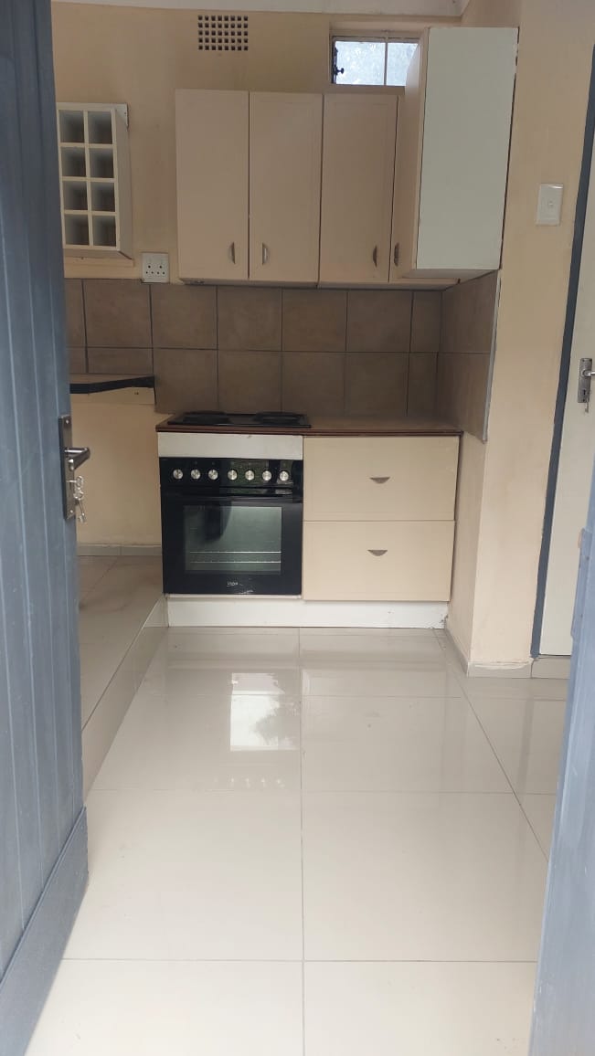 To Let 2 Bedroom Property for Rent in Wychwood Gauteng