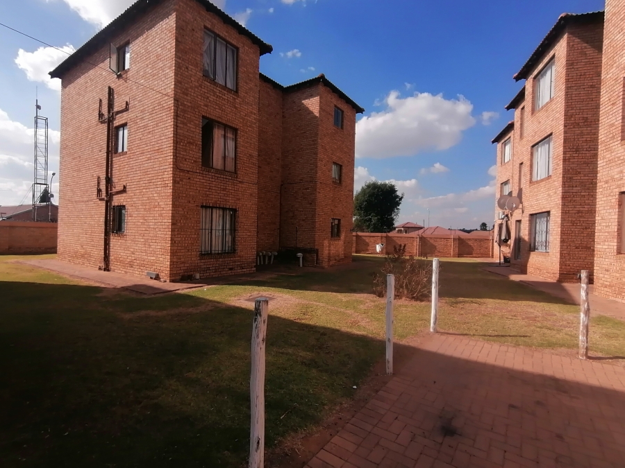2 Bedroom Property for Sale in Greenhills Ext 3 Gauteng