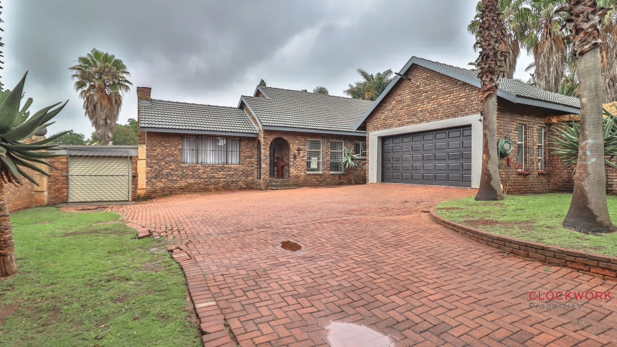 5 Bedroom Property for Sale in Atlasville Gauteng
