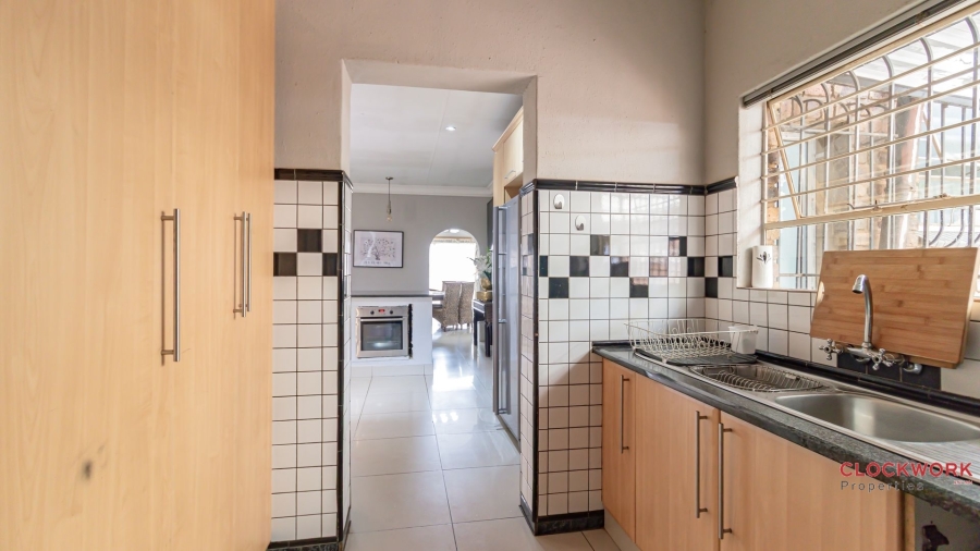 5 Bedroom Property for Sale in Atlasville Gauteng