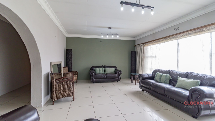 5 Bedroom Property for Sale in Atlasville Gauteng