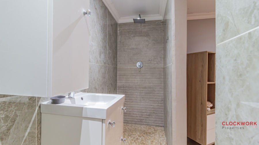 5 Bedroom Property for Sale in Atlasville Gauteng