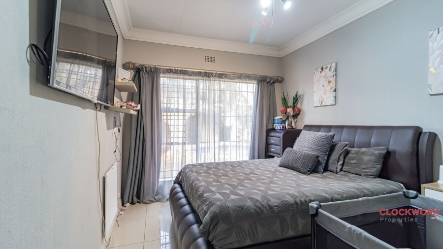 5 Bedroom Property for Sale in Atlasville Gauteng