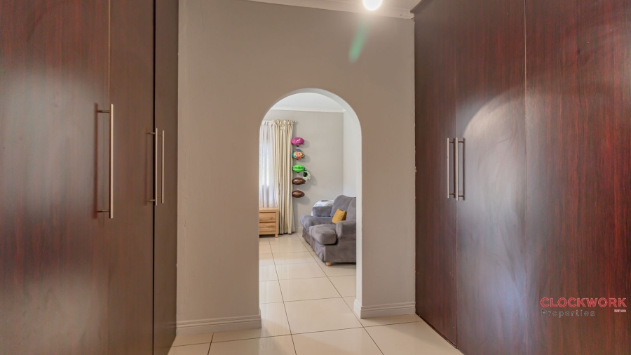 5 Bedroom Property for Sale in Atlasville Gauteng