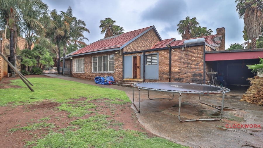 5 Bedroom Property for Sale in Atlasville Gauteng
