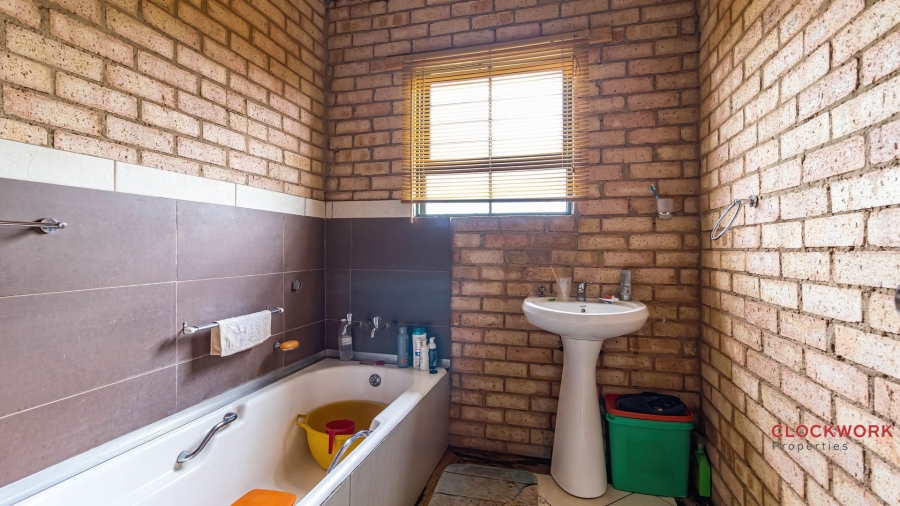 3 Bedroom Property for Sale in Withok Estate Gauteng