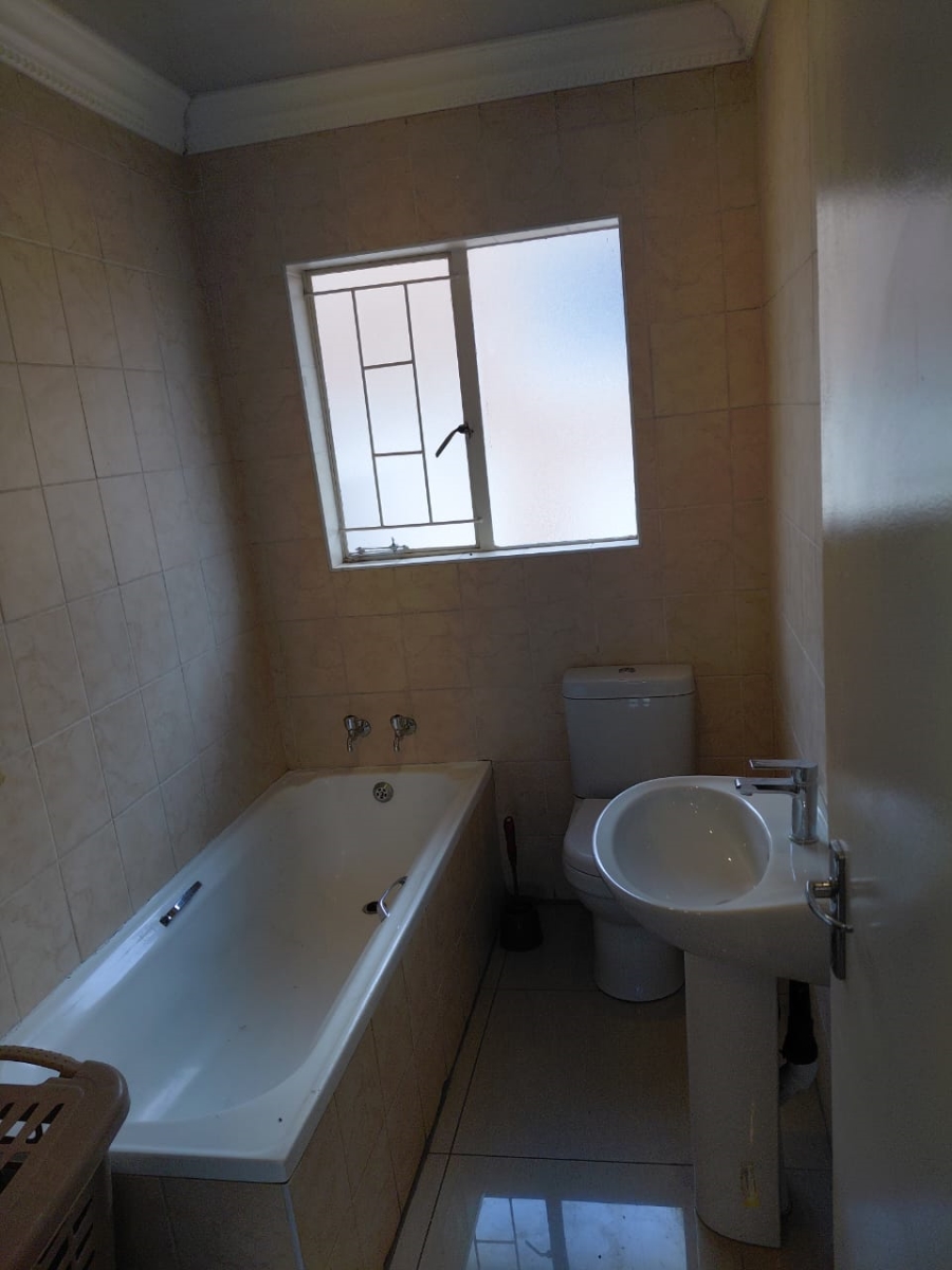 3 Bedroom Property for Sale in Terenure Gauteng